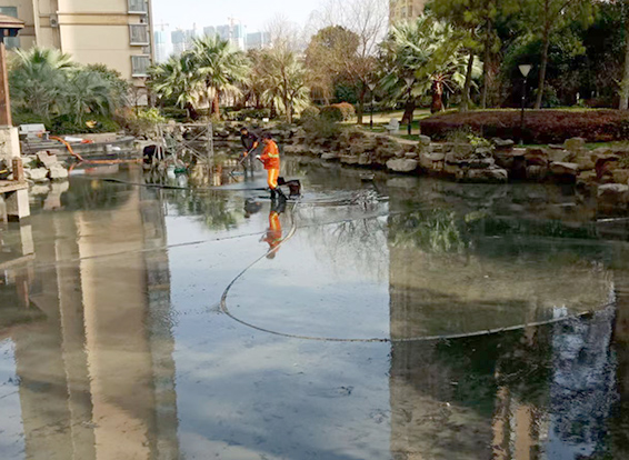 福贡景观池淤泥清理